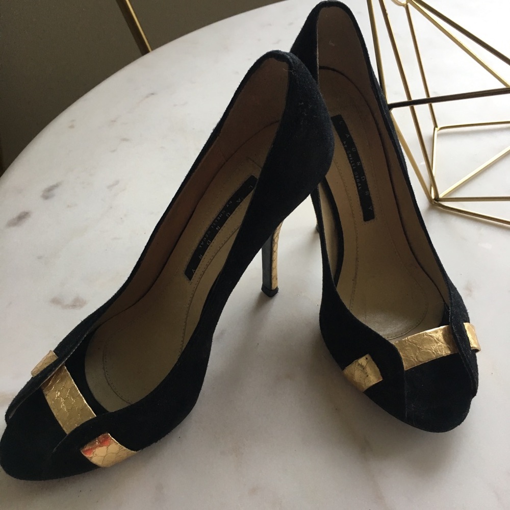 Laundry By Shelli Segal Pumps